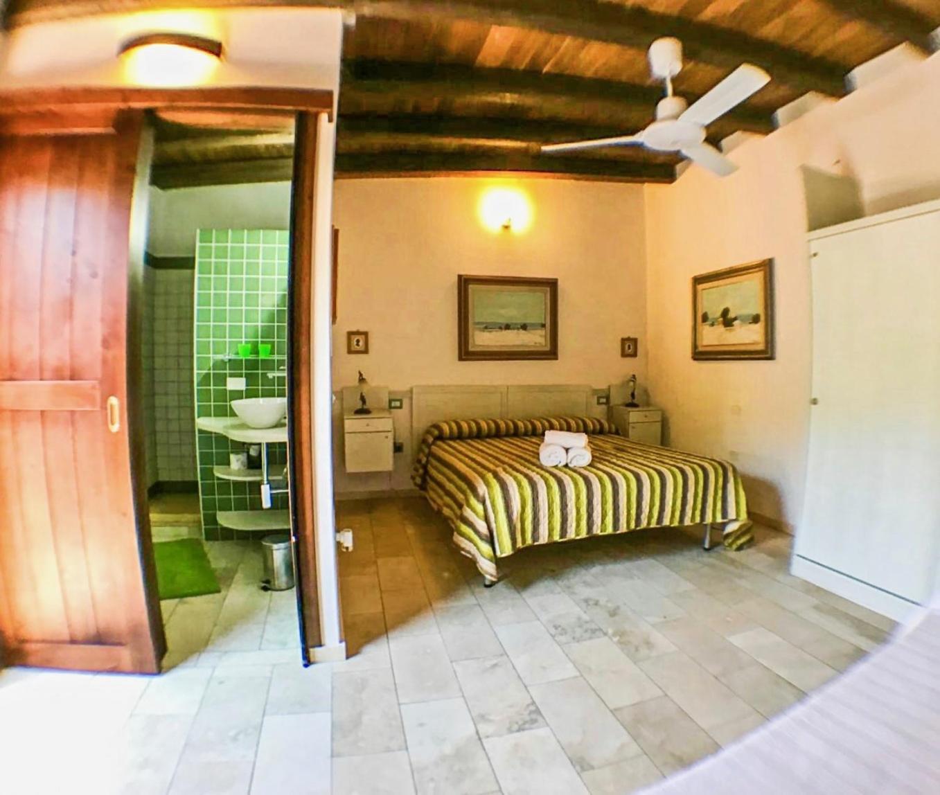 Guest House Villa Verde - Short Term Room Rentals Torre delle Stelle Kültér fotó